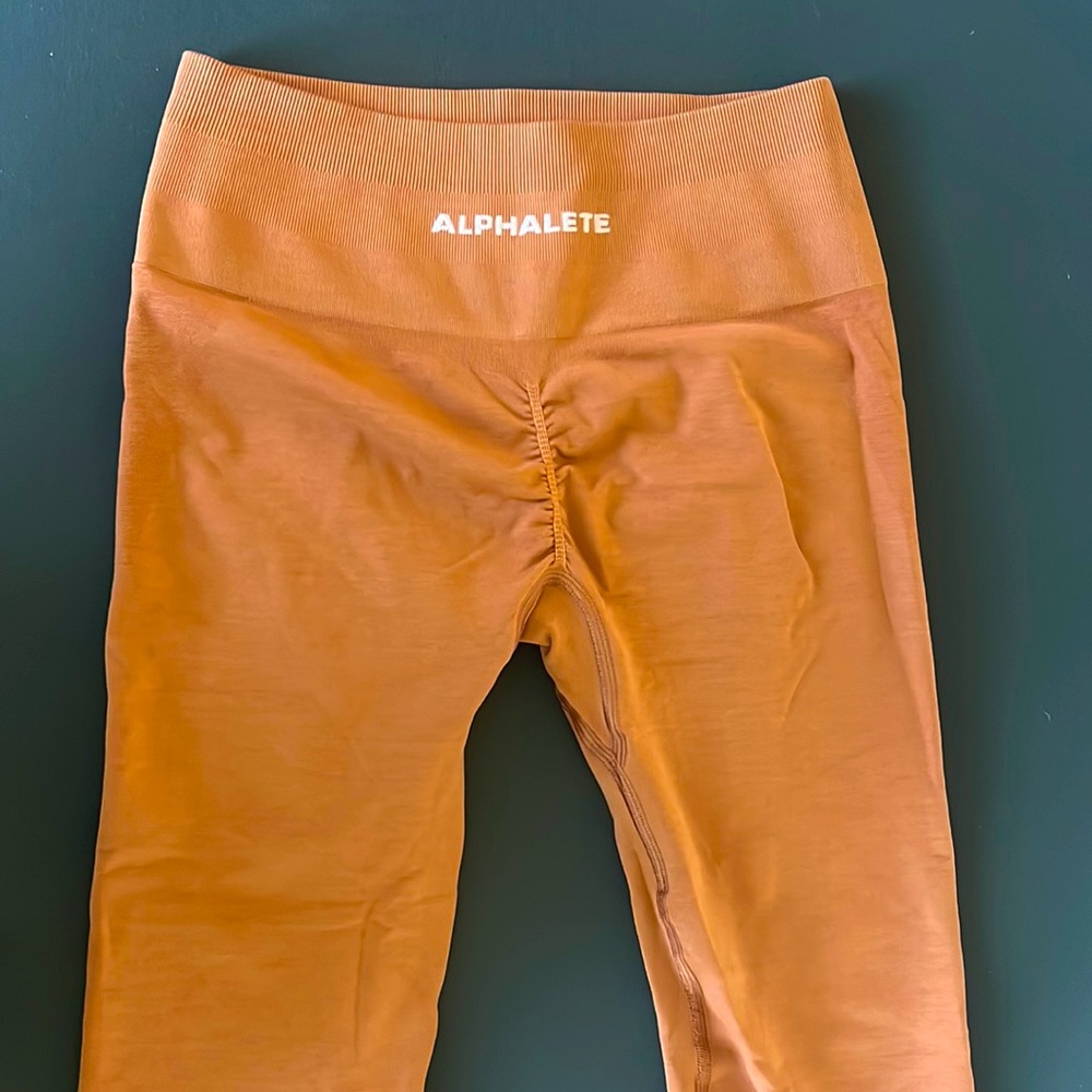 Alphalete Amplify leggings